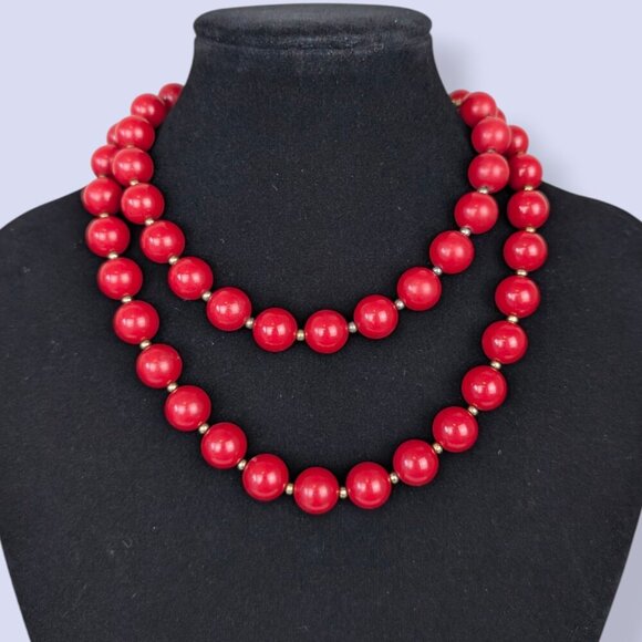 (2/$20) Vintage Red Beaded Necklace - Picture 1 of 5